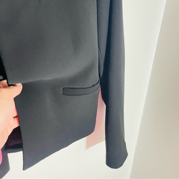 Reiss Tansey Cropped Collarless Blazer Black Neutral Career Business Size 6 - Picture 6 of 9